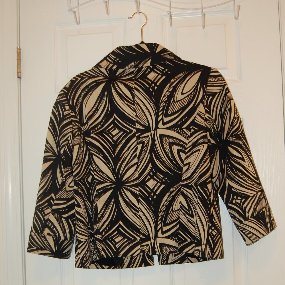 JENVIE NEW YORK  Women's Black/Beige Patterned Dressy Blazer Size 6
